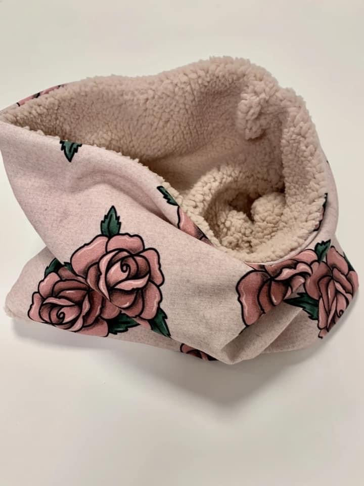 FIVER FRIDAY - Surprise Snoods